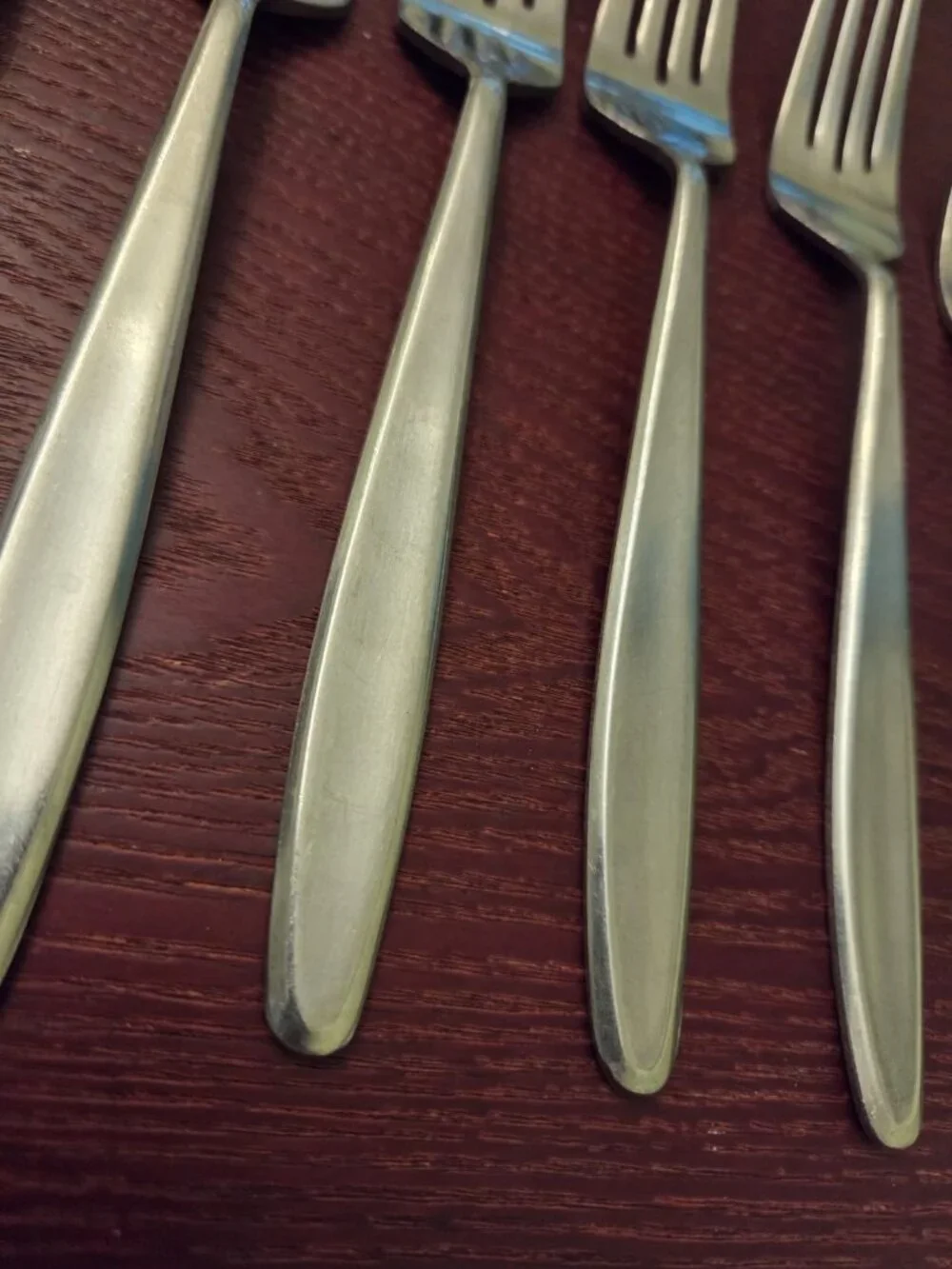Easterling Rhineland Stainless Flatware Dinner Forks Set 7